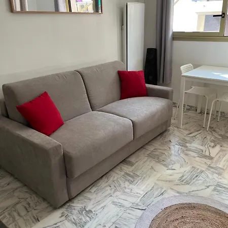 Meuble Proche Plages Et Vieille Apartment *